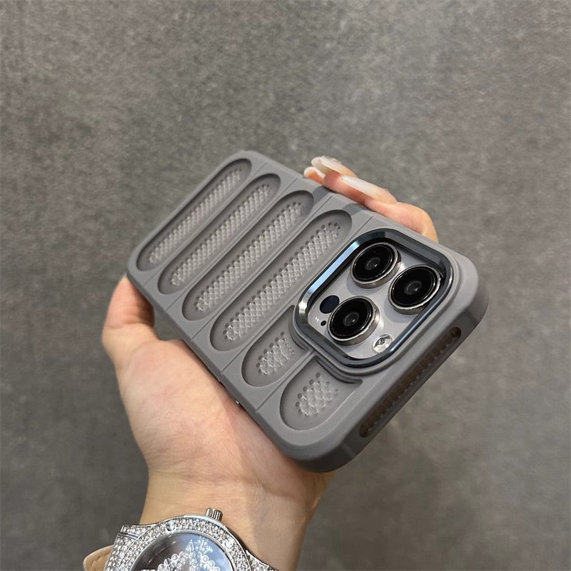 Breathable  Phone Case with Cooling Ports for iPhone 16-13 Series