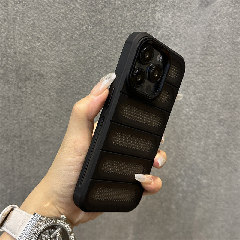 Breathable  Phone Case with Cooling Ports for iPhone 16-13 Series