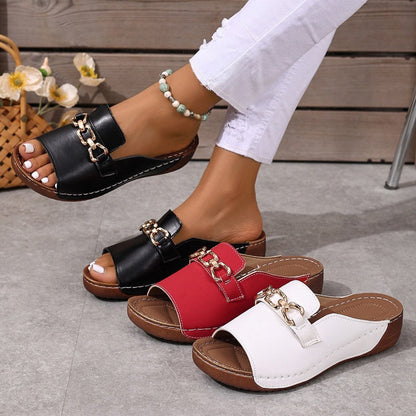 👡✨ Stylové ortopedické sandály s kovovou sponou – podpora klenby, nastavitelná velikost, celodenní pohodlí 🦶🏖️