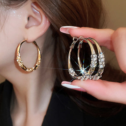 ✨ Zářte nadčasovou elegancí – Kruhové náušnice se zirkony (lehké, stříbrná/zlatá) – platba na dobírku 💎