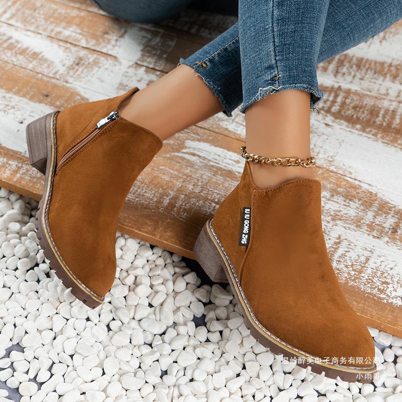 👢 Bottines à talon bas et fermeture éclair latérale pour femme