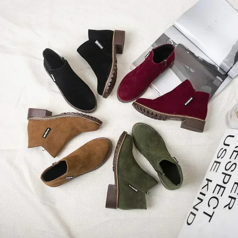 👢 Bottines à talon bas et fermeture éclair latérale pour femme