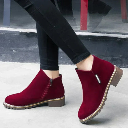 👢 Bottines à talon bas et fermeture éclair latérale pour femme