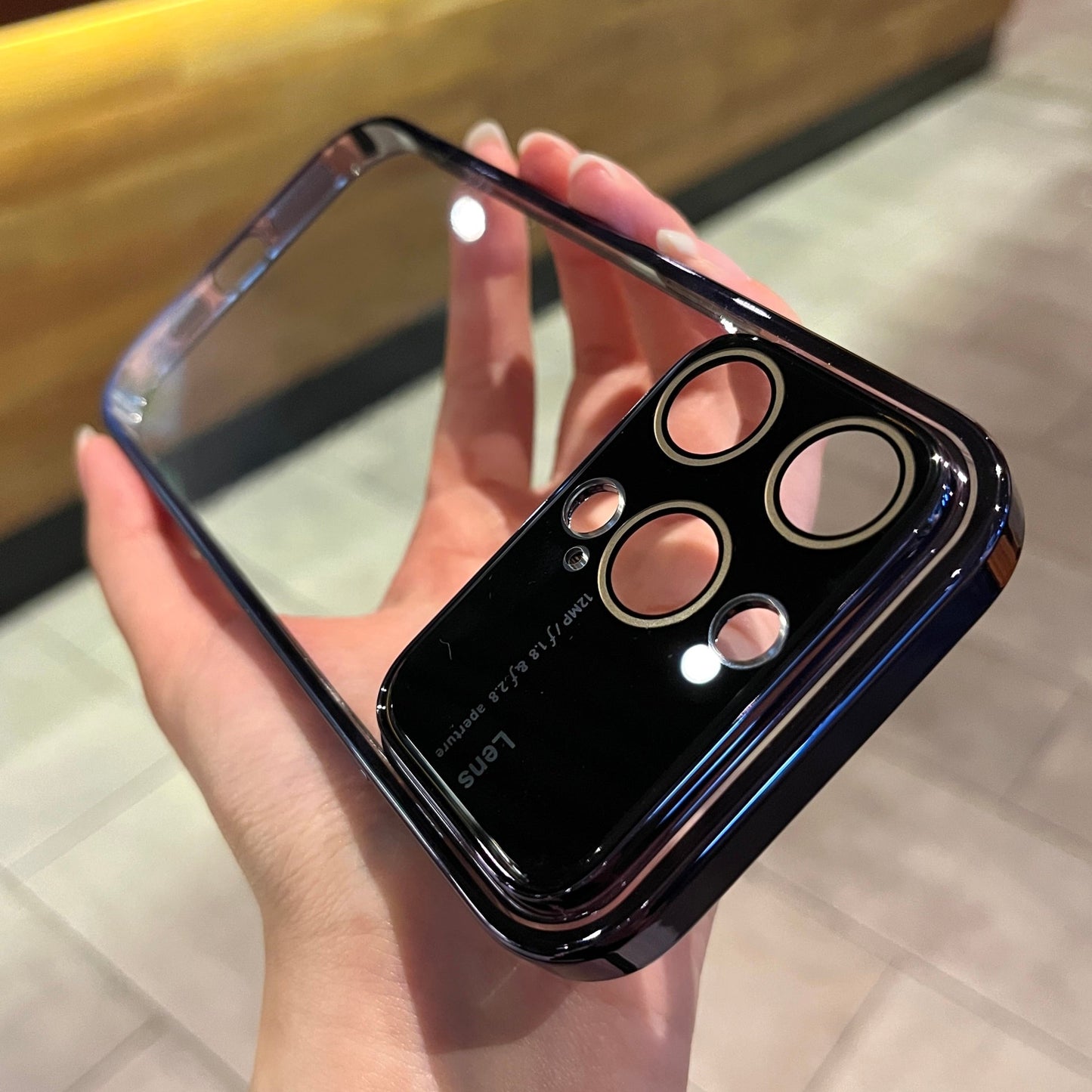 Large window lens case for iPhone