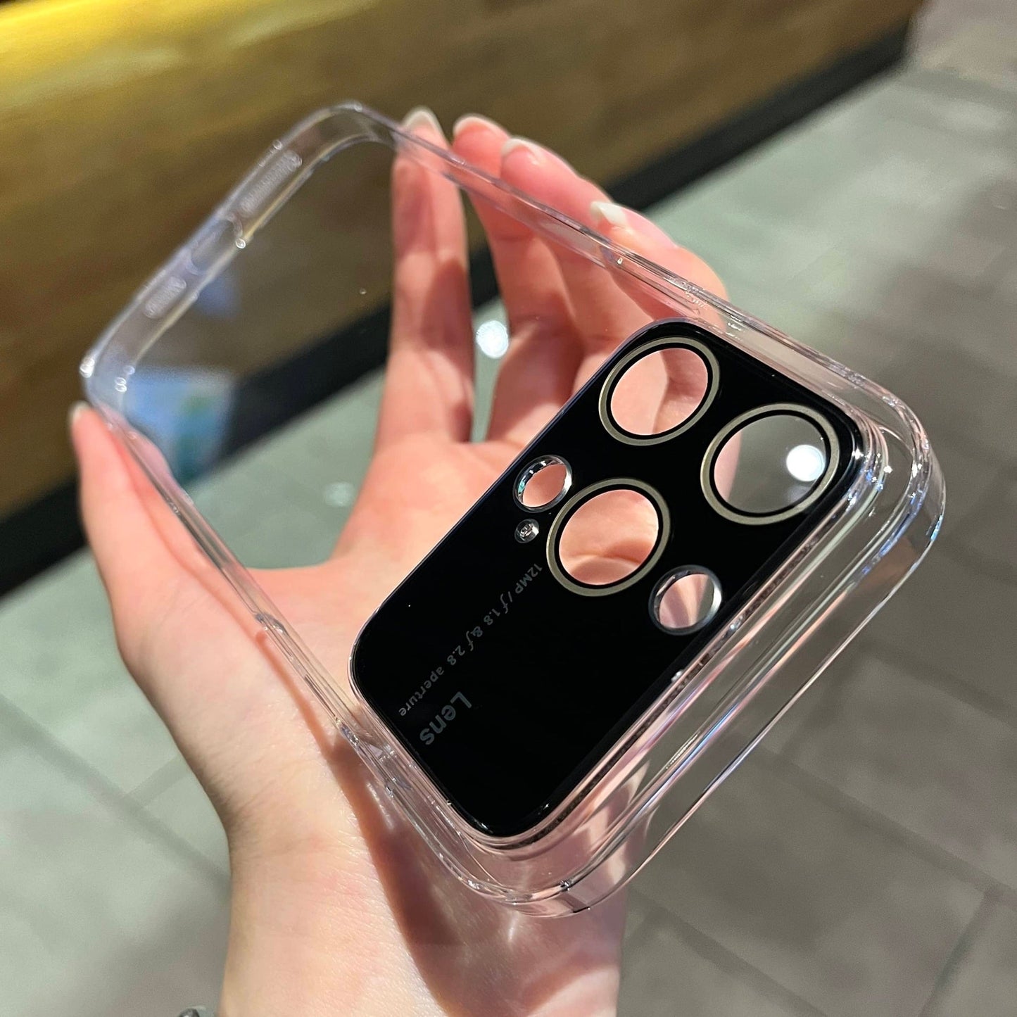 Large window lens case for iPhone